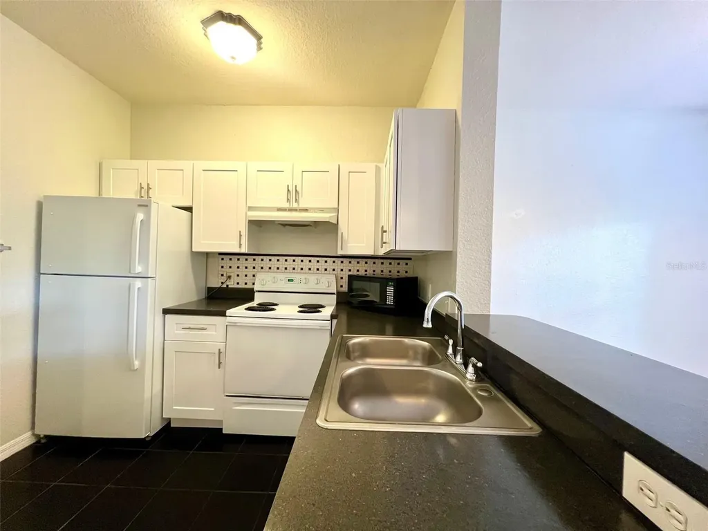 5951 Westgate Drive Orlando FL 32835