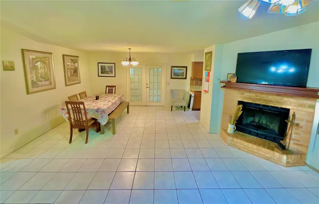 5918 County Road 219 Melrose FL 32666