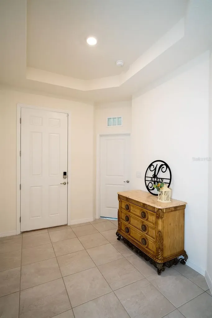3115 Canopy Oak Boulevard Wildwood FL 34785