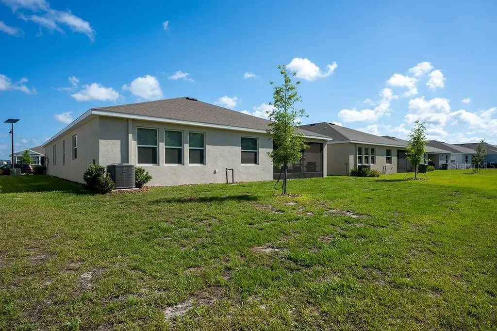 3115 Canopy Oak Boulevard Wildwood FL 34785