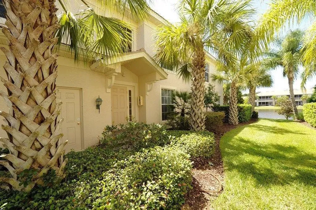 7106 Prosperity Circle Sarasota FL 34238