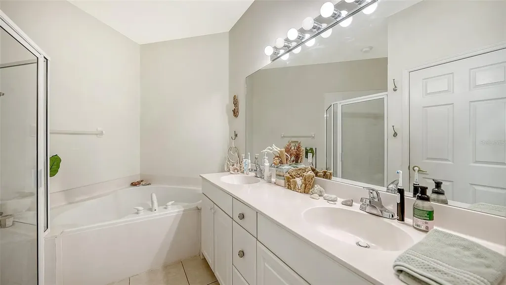 7106 Prosperity Circle Sarasota FL 34238
