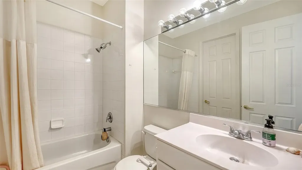 7106 Prosperity Circle Sarasota FL 34238
