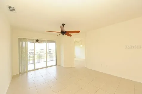 7106 Prosperity Circle Sarasota FL 34238