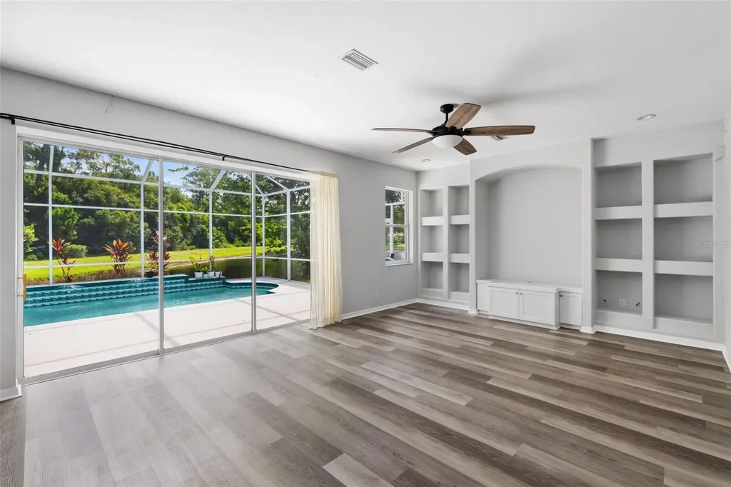 4705 78th Court E Bradenton FL 34203