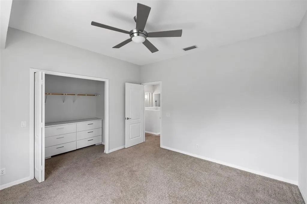 4705 78th Court E Bradenton FL 34203