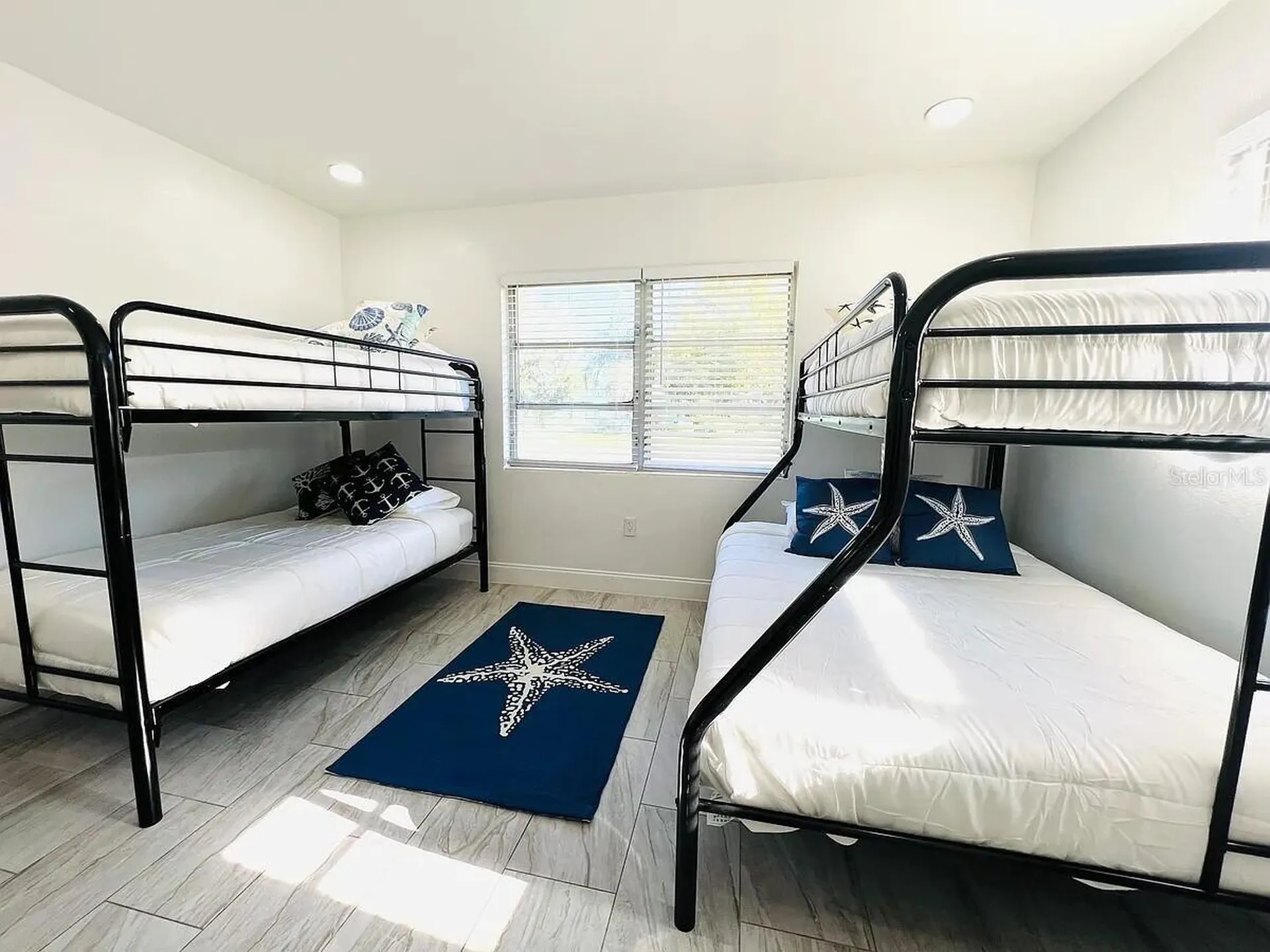 1169 Drew Street Clearwater FL 33755