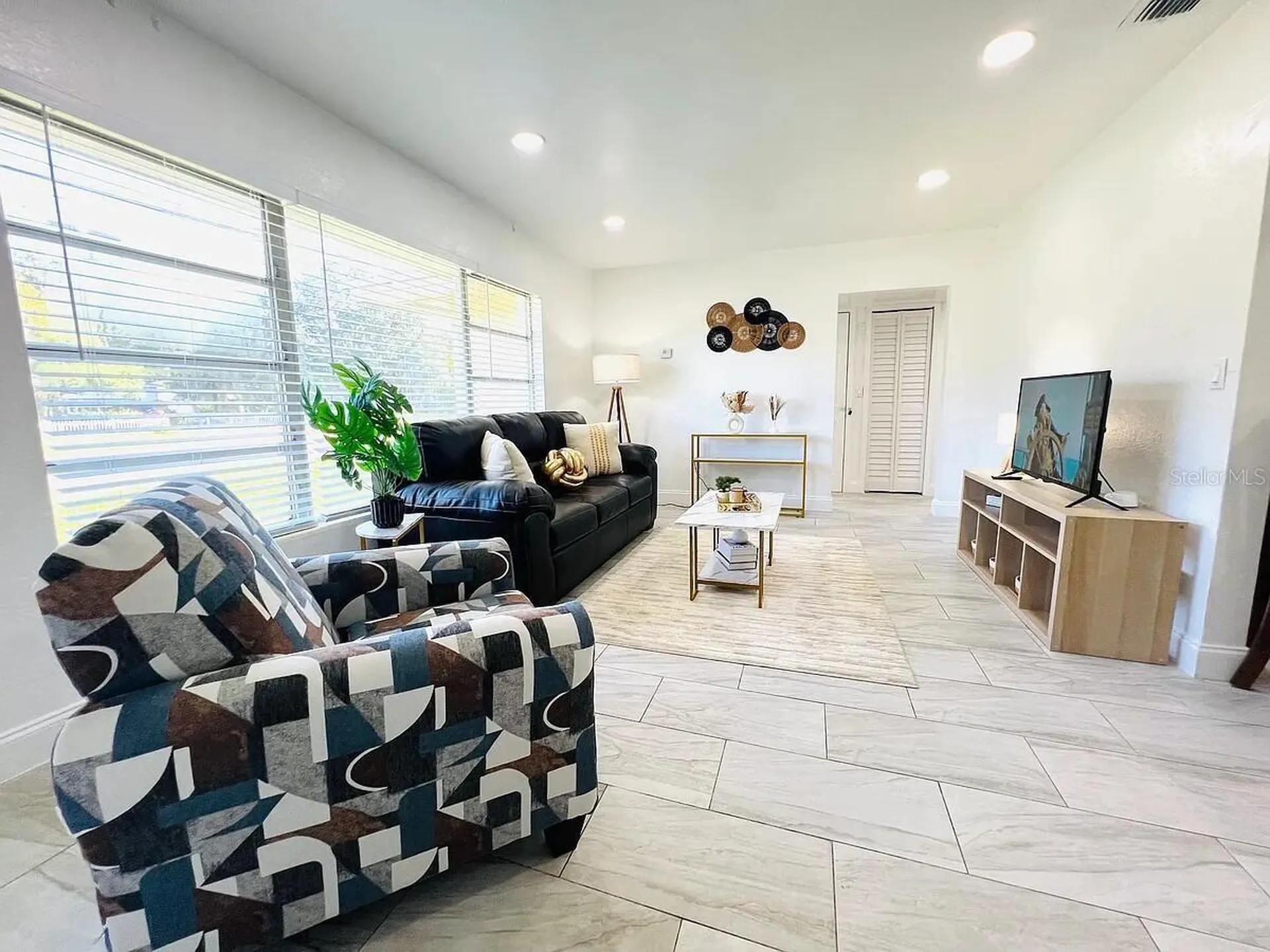 1169 Drew Street Clearwater FL 33755