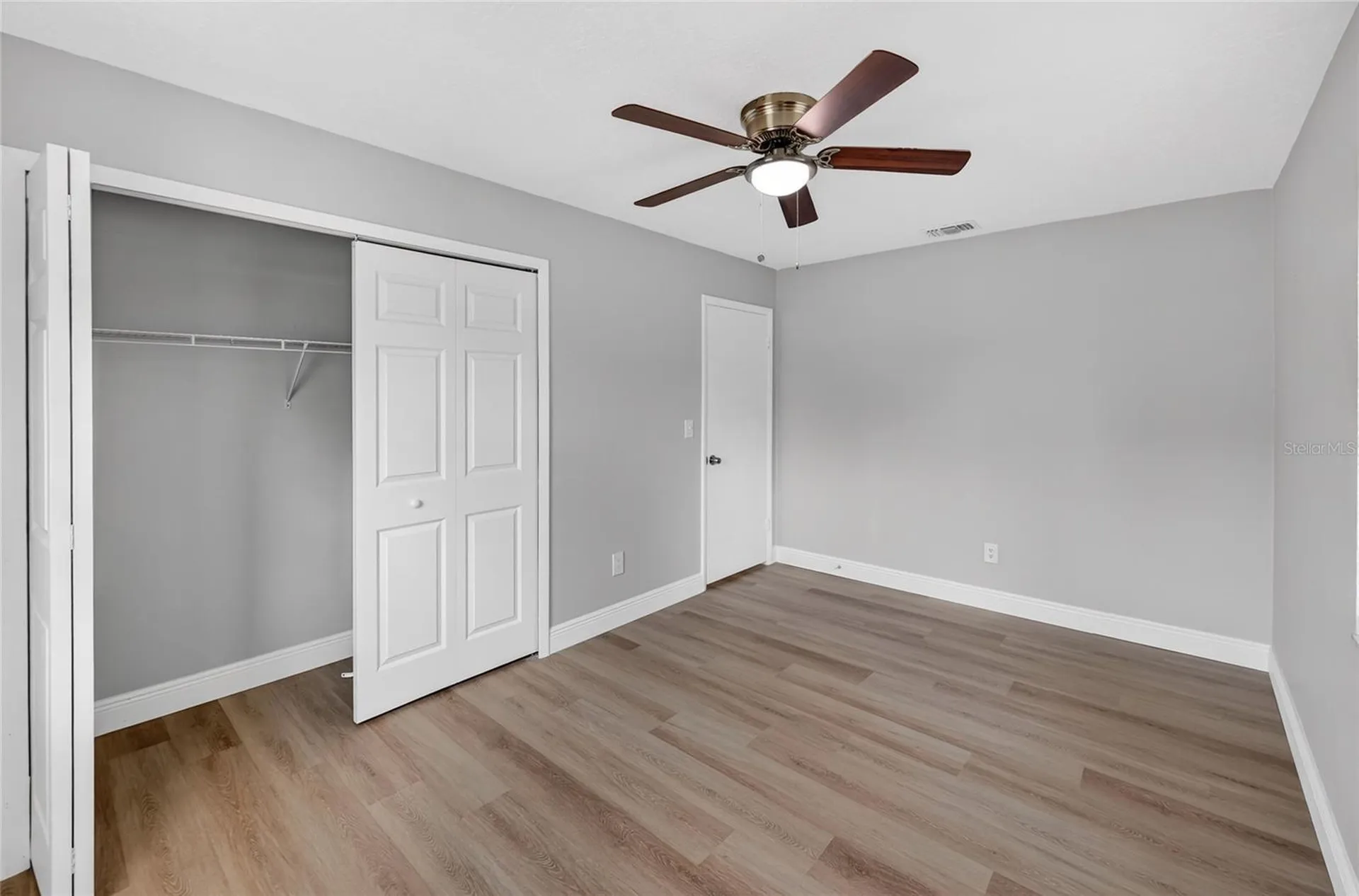 923 Henderson Street Deltona FL 32725