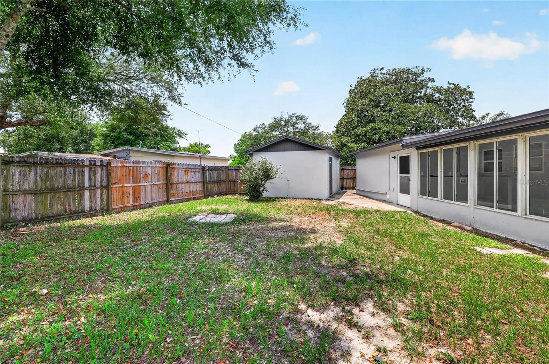 923 Henderson Street Deltona FL 32725