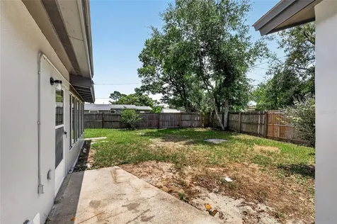 923 Henderson Street Deltona FL 32725