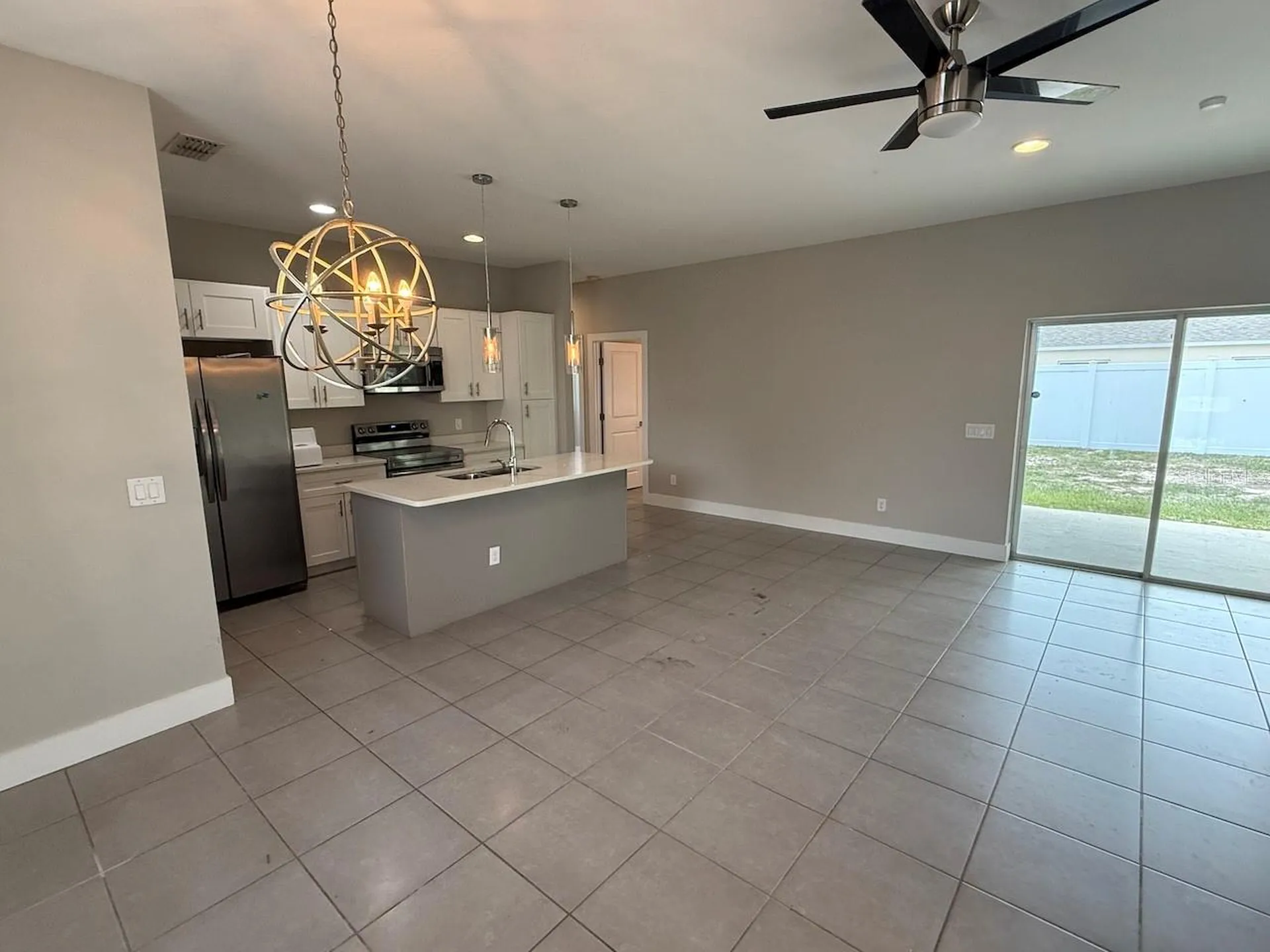 105 Zinnia Lane W Kissimmee FL 34759