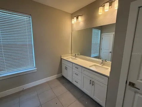 105 Zinnia Lane W Kissimmee FL 34759