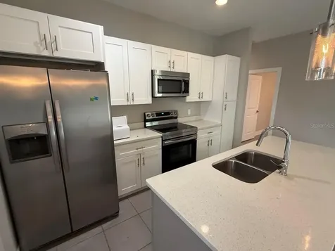 105 Zinnia Lane W Kissimmee FL 34759