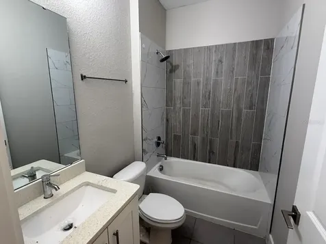 105 Zinnia Lane W Kissimmee FL 34759