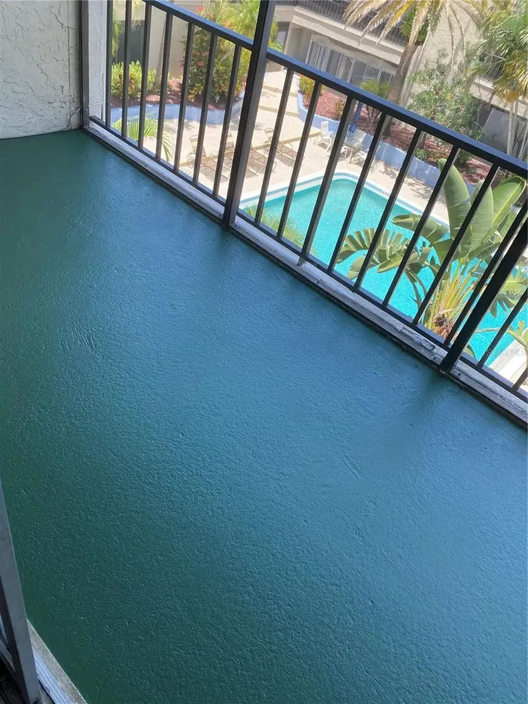 215 Valencia Boulevard Belleair Bluffs FL 33770