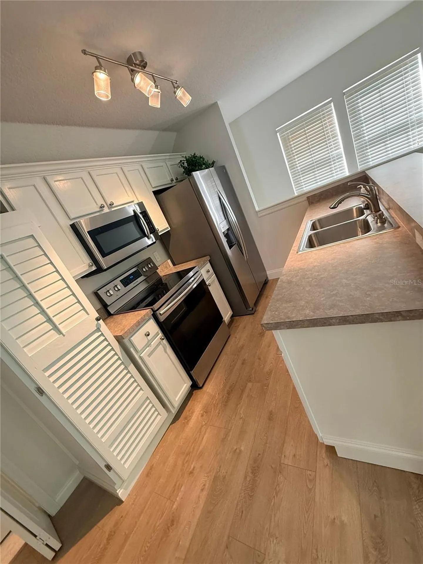 1005 Kestrel Court Celebration FL 34747
