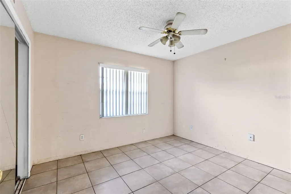 553 Mellowood Avenue Orlando FL 32825