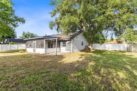 553 Mellowood Avenue Orlando FL 32825