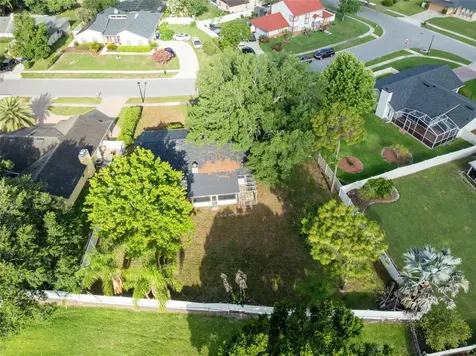 553 Mellowood Avenue Orlando FL 32825