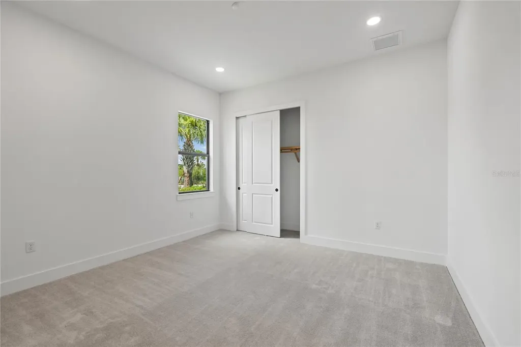 2629 Waterfront Circle Sarasota FL 34240