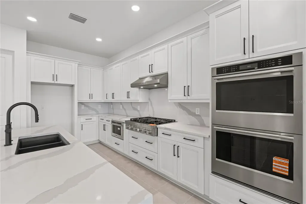 2629 Waterfront Circle Sarasota FL 34240