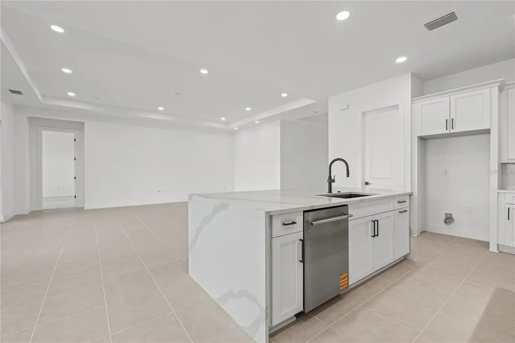 2629 Waterfront Circle Sarasota FL 34240