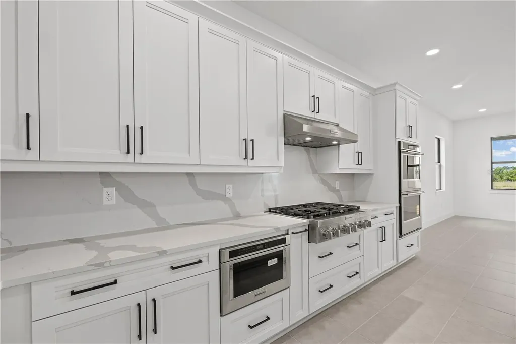 2629 Waterfront Circle Sarasota FL 34240