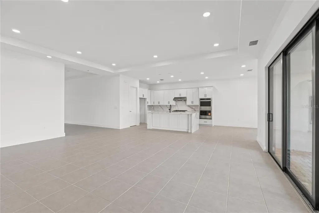 2629 Waterfront Circle Sarasota FL 34240