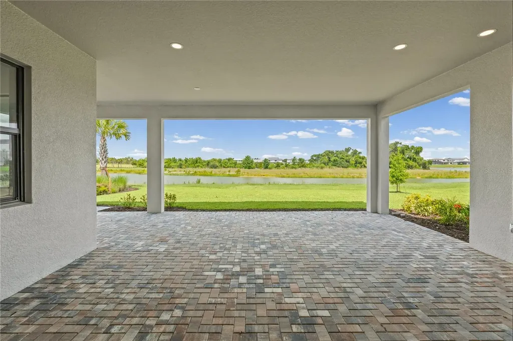 2629 Waterfront Circle Sarasota FL 34240