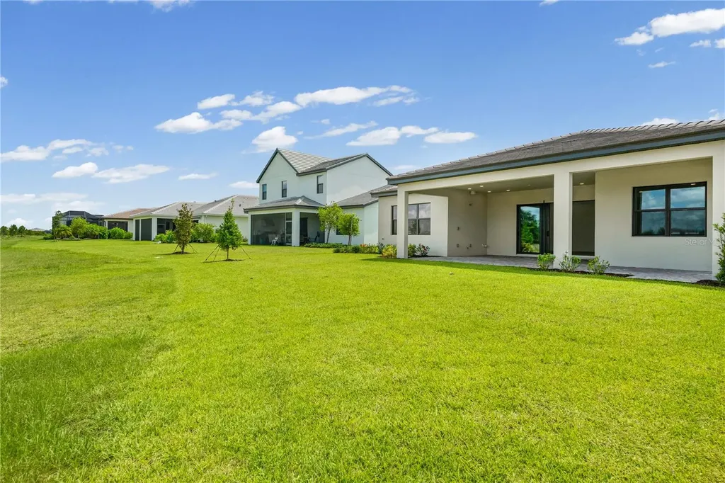 2629 Waterfront Circle Sarasota FL 34240