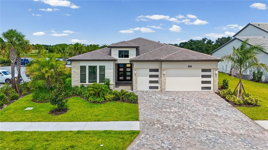 2629 Waterfront Circle Sarasota FL 34240