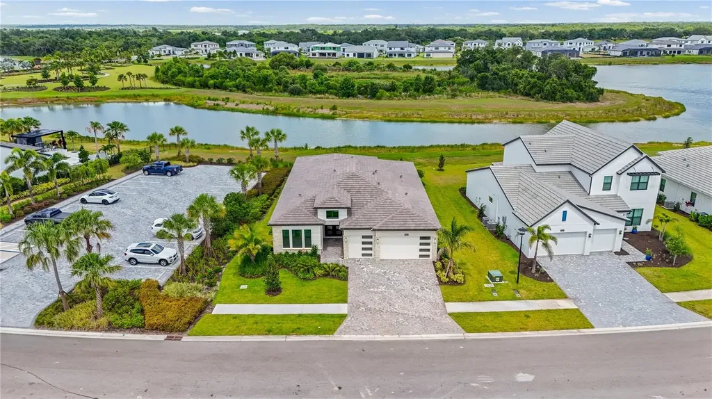 2629 Waterfront Circle Sarasota FL 34240