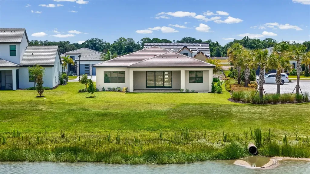 2629 Waterfront Circle Sarasota FL 34240