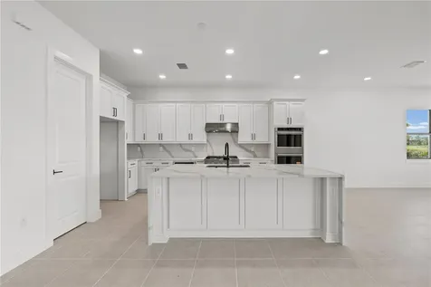 2629 Waterfront Circle Sarasota FL 34240