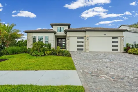 2629 Waterfront Circle Sarasota FL 34240