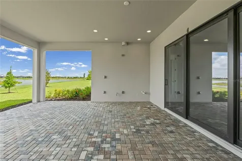 2629 Waterfront Circle Sarasota FL 34240