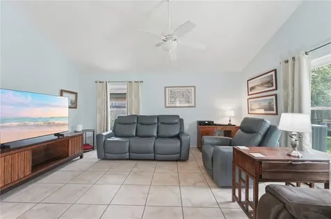 3232 S Saint Lucie Drive Casselberry FL 32707