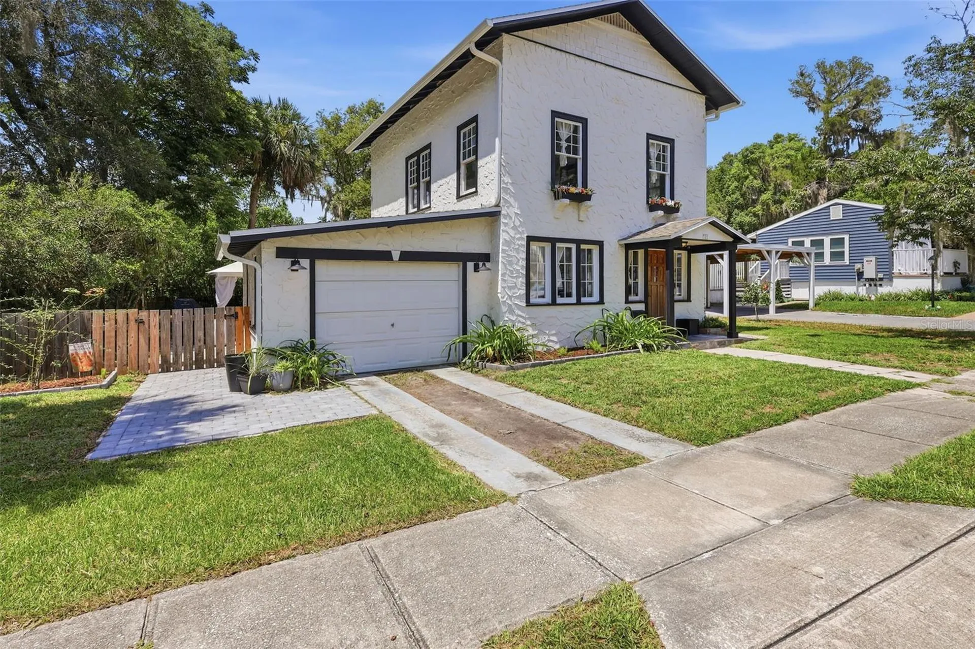 311 W University Avenue Deland FL 32720