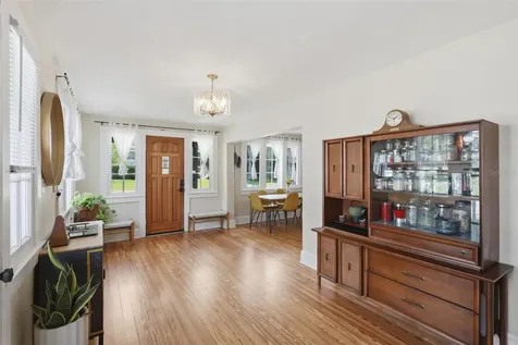 311 W University Avenue Deland FL 32720