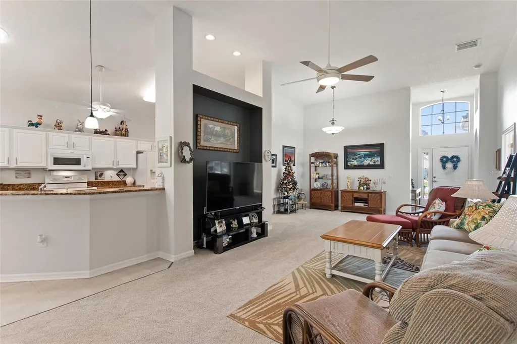 215 Fitzgerald Lane Davenport FL 33837