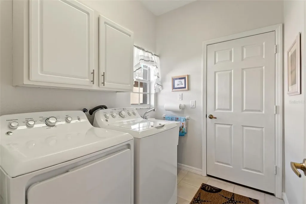 215 Fitzgerald Lane Davenport FL 33837