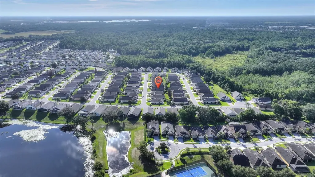 215 Fitzgerald Lane Davenport FL 33837