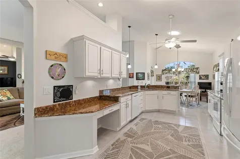 215 Fitzgerald Lane Davenport FL 33837