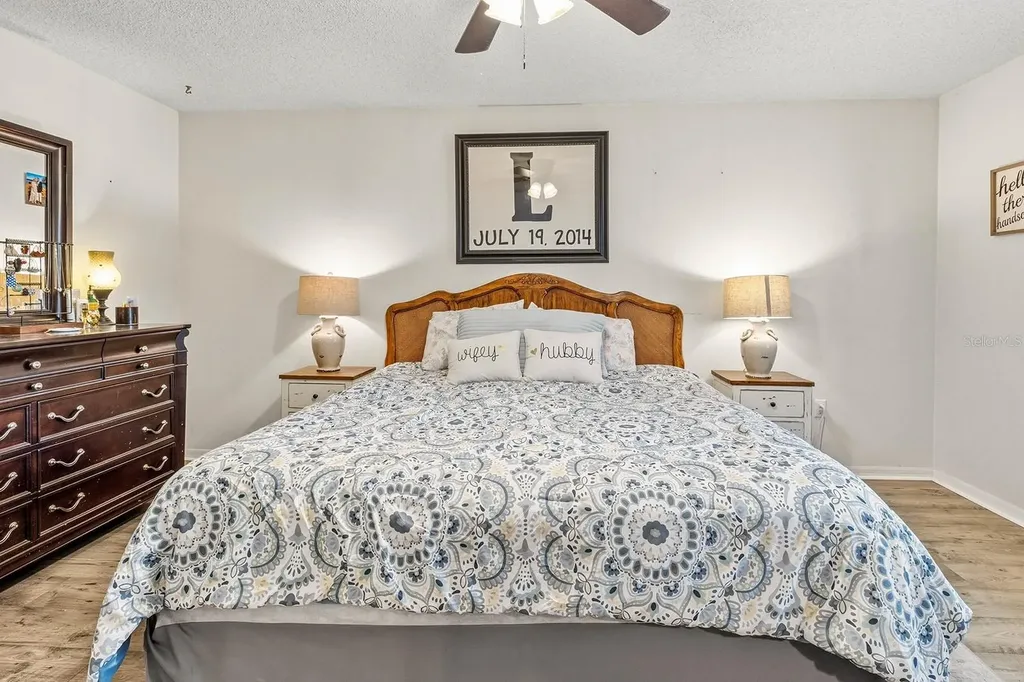2018 High Glen Court N. Lakeland FL 33813