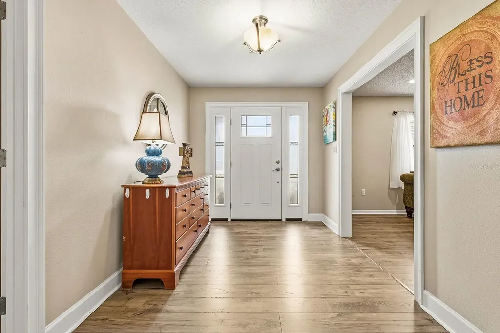 2018 High Glen Court N. Lakeland FL 33813