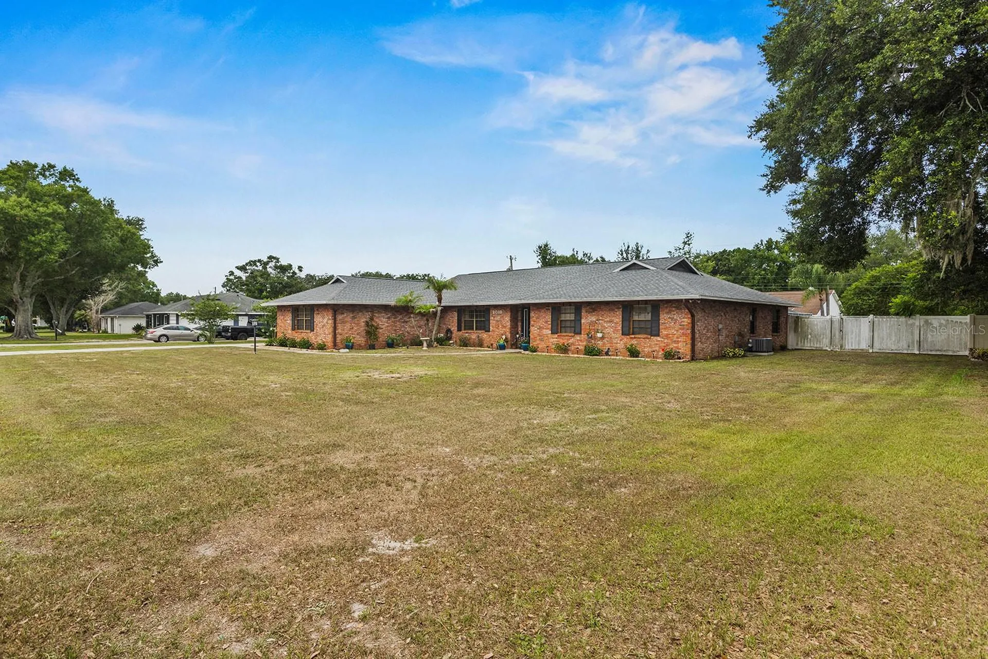 2018 High Glen Court N. Lakeland FL 33813