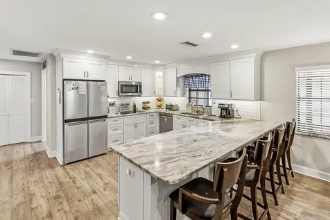 2018 High Glen Court N. Lakeland FL 33813