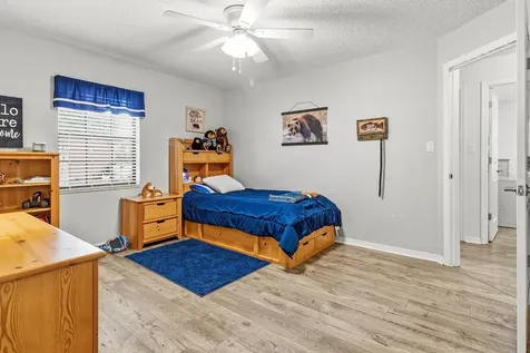 2018 High Glen Court N. Lakeland FL 33813