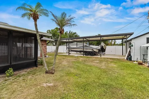 2018 High Glen Court N. Lakeland FL 33813